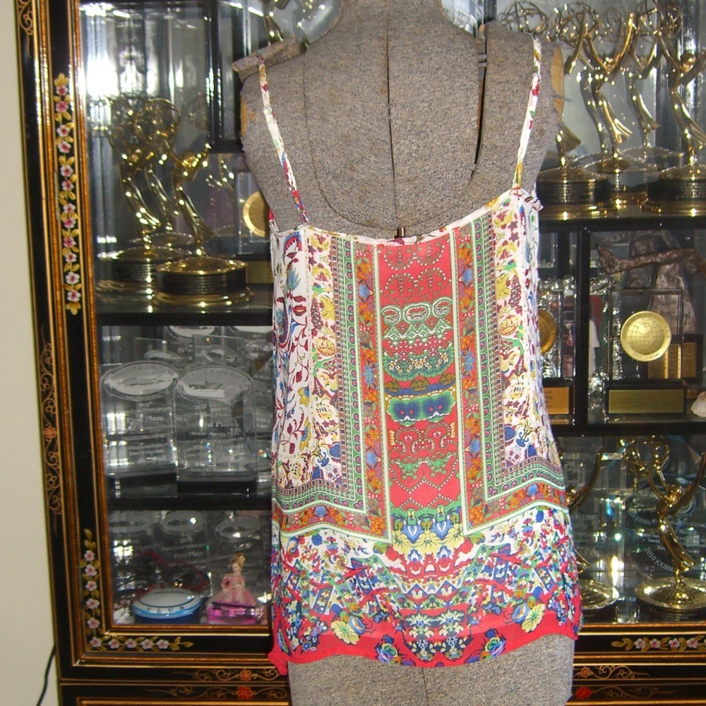 COLLECTIVE CONCEPTS MULTI-COLOR PRINT CAMISOLE TOP - Picture 3 of 4